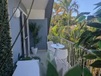 Rainbow Getaway Holiday Apartments Hotels in Rainbow Beach