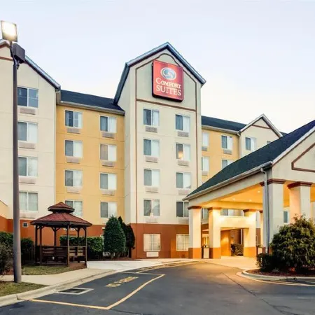 Charlotte Suites by IHG Отели в г. Шарлотт