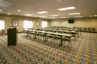 Holiday Inn Express & Suites MADISON-VERONA by IHG