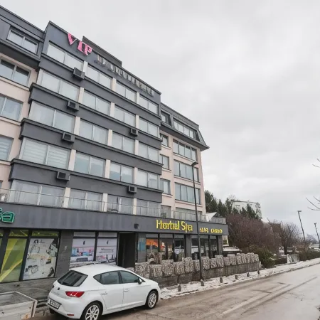 VIP Apartments