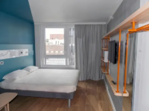 Ibis Budget Rouen Centre Rive Gauche Hotels in Rouen