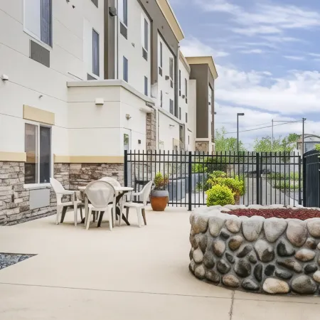 Comfort Suites Redding - Shasta Lake