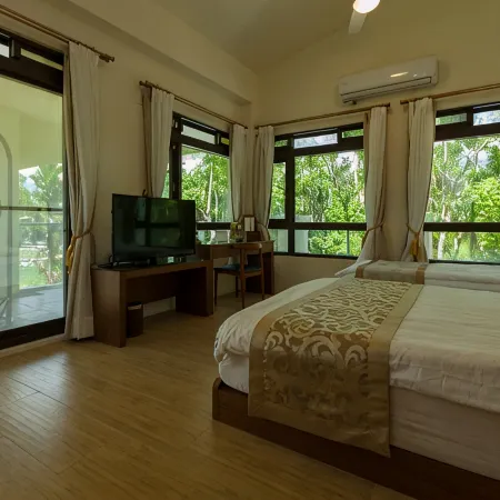 Villa of Permaculture Отели рядом с достопримечательностью «Железнодорожная станция Shoufeng»
