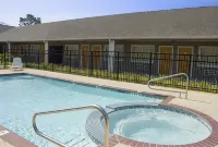 SureStay Hotel by Best Western Leesville