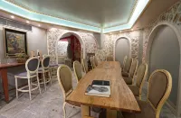 Acropolian Spirit Boutique Hotel
