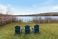 Lakefront Home in VT Near Okemo and Killington. Minutes to Skiing! - Wifi