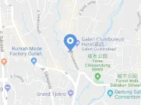 Harris Hotel & Conventions Ciumbuleuit - Bandung Hotels near Tjendana Bistro