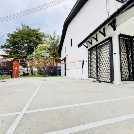 Uncommon Homestay