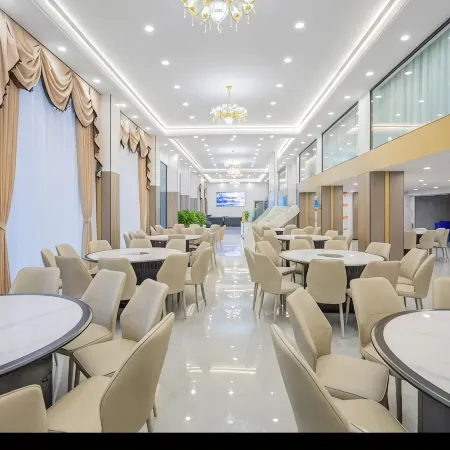 Kangding Fushun Smart Hotel (National Highway G318)