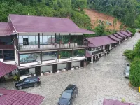 Danau Poso Resort