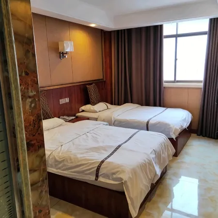 Linquan Golden Harbor City Boutique Hotel