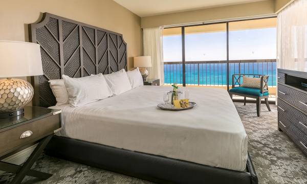4-star hotels near Waikiki Beach, Honolulu: Aston Waikiki Beach Tower