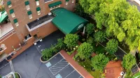 General Morgan Inn - parking