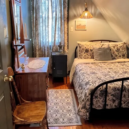 Tranquil 3-bedroom farmhouse