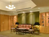 The Lees Hotel Các khách sạn gần Đại học quốc gia Cao Hùng (NKNU) - Cơ sở Hòa Bình