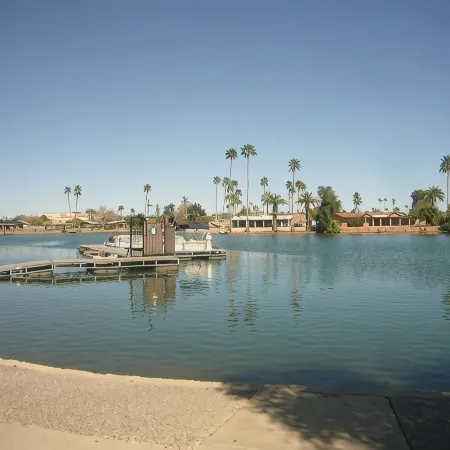 Cozy 1-bedroom condo resort in charming Mesa with WiFi, AC
