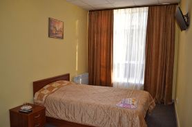 Arta Hotel