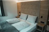 Superior Apartment - Dein Feriendomizil im Pustertal mit Kleinem Open Air Spa! - Balcony