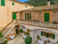 Historic House in Mallorca 12 Guests with Swimming Pool. - Villas