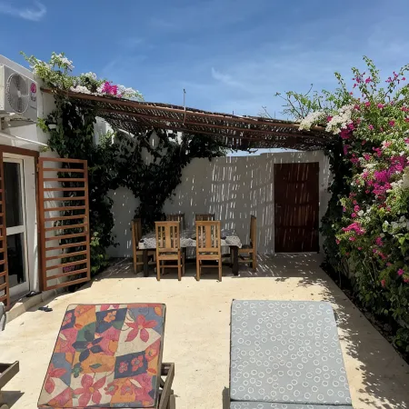 Théa, 3 bedrooms with all comforts Heated swimming pool