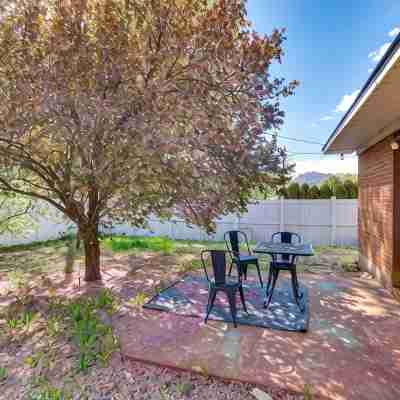 Cozy apartment in charming Moab Downtown with kitchen and great fruit backyard, Hotel Exterior