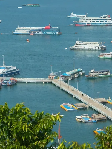 รูปภาพของวิลลา 6 ห้องนอน 6 ห้องน้ำส่วนตัว ขนาด  ตร.ม. – ถนนคนเดิน
