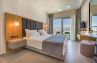 Napa Mermaid Hotel & Suites Hotel di 