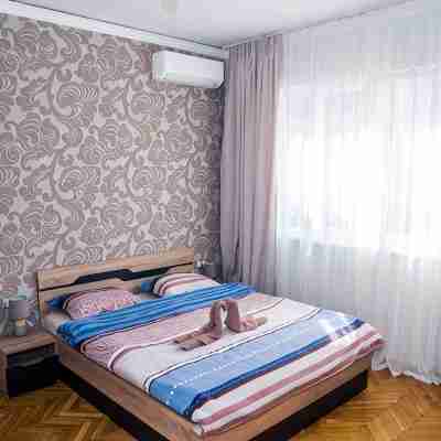 A luxurious apartment located in the center of Sofia Rooms