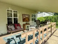 Great Mid-to-Downtown Location only 30 minuets to Glacier National Park!