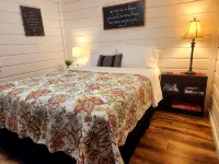 Cabin of Western Skies:  loft, Wi-Fi , and tiny home living-close to OSU - 3성급