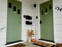 Charming 1-bedroom flat in lovely Corning Hotels in Corning