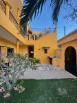 In Saly on the small coast house of 450 m2, with 5 bedrooms and private pool - Villas