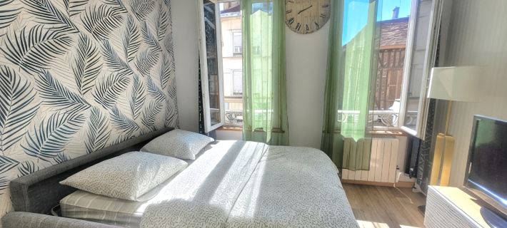Charmant Studio 26m² au Cœur de Troyes Idéal Pour 2 Proche de Tout! Hotels in Troyes