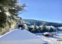 The Blue House on the Hill Catskills—VIEWS - 5성급