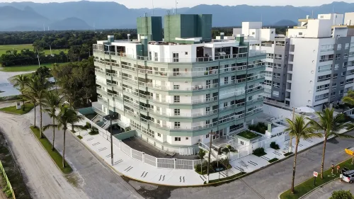 Comfortable 3 suites, air conditioning, Gourmet balcony, 200 meters from the sea