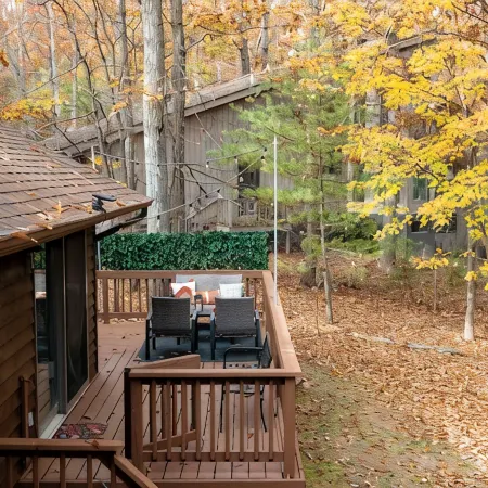Charming 4-bedroom home with Hot Tub and Pool Table in Massanutten Resort