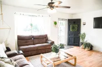 Cozy 4Br Home – Two Living Spaces & Great Access