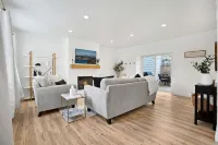 King Bed, Cozy Patio Fire-Pit Area - 4-Star