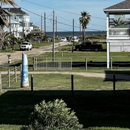 Surfside Beach, Texas. Fantastic views of the beach and bay. Steps to the beach