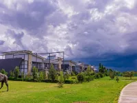 Tufaha Resort Hotel di Central