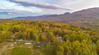 Dragonfly Cottage -Luxurious Mountain View A-Frame -quiet street close to town.