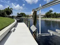 A Happy Place waiting for you. Just 7 minutes away from Fisherman’s Village!