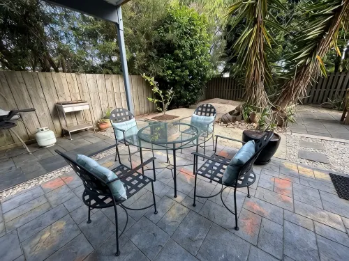 Tangara - A Stylish Newly Renovated Studio Apartment, close to the surf beach. - Wifi