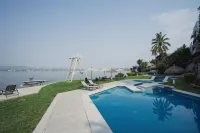 Hotel Master Club - Pools