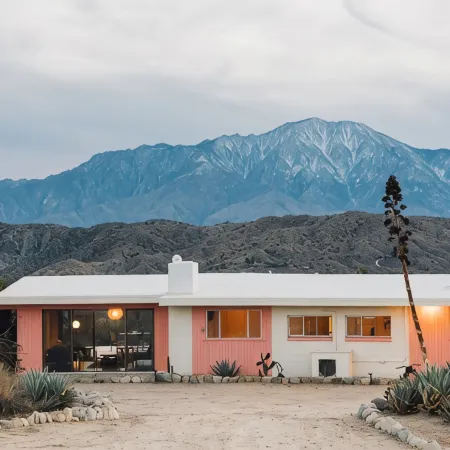 The Mallow House Secluded Mid-Century Ranch with Desert Views near Joshua Tree