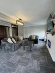 Historic Downtown Apt Steps from Eateries & Wvu