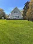 Oceanfront Cape with Dock on Bass Harbor - 3-Sterne