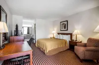 Quality Inn Madison - parking