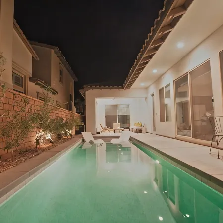 PGA West - Palm on the Drive - Desert Zen Retreat - Private Pool, Casita & Gated