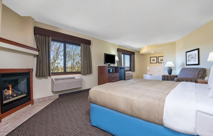 AmericInn by Wyndham Windsor Ft. Collins